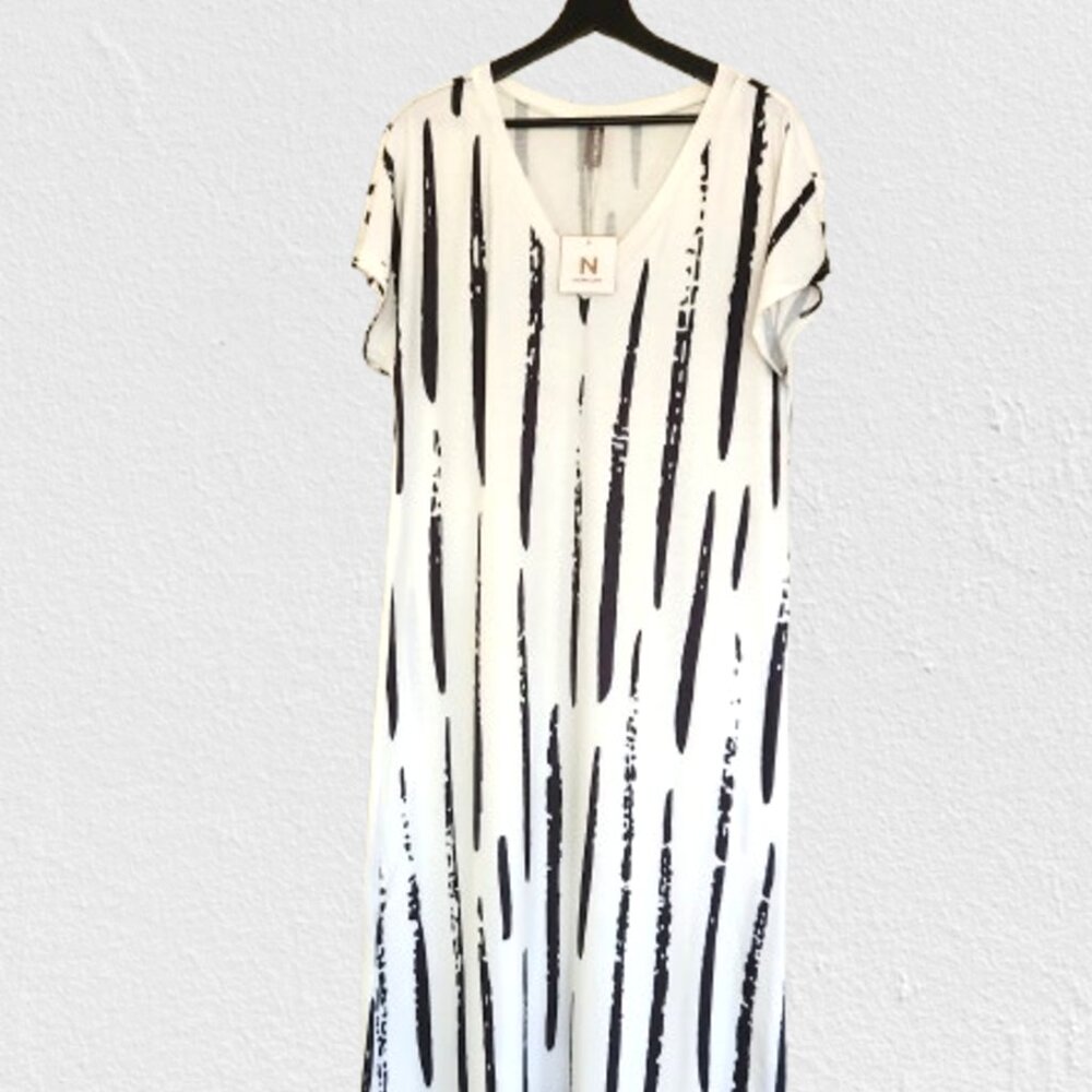 Noracora Maxi Dress, Black and White Jersey Summer Travel, Beachy, Comfort